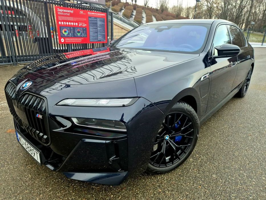 BMW Seria 7 CESJA BMW Seria 7 M760e xDrive- Bez odstępnego.