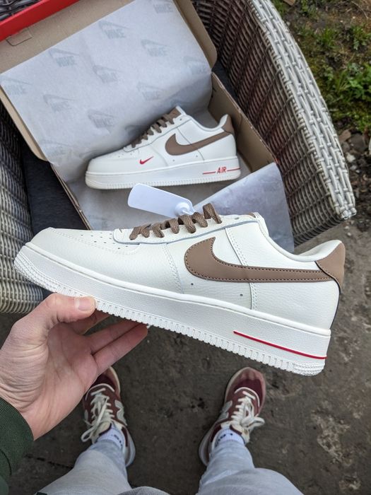 Уцінка! Кросівки Nike Air Force 1 Low 42 26.5 см