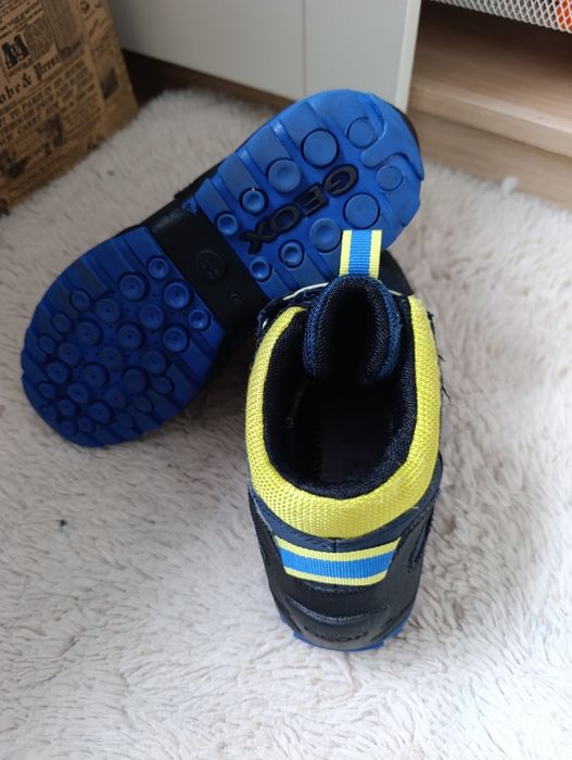 Buty Geox J New Savage Boy r. 37