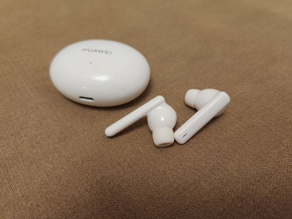 Навушники Huawei freebuds 4i t0001c