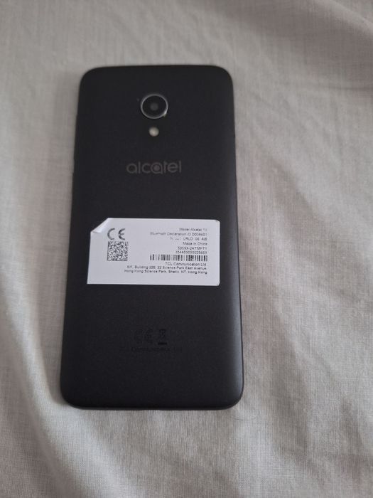 Telemóvel Alcatel 1X