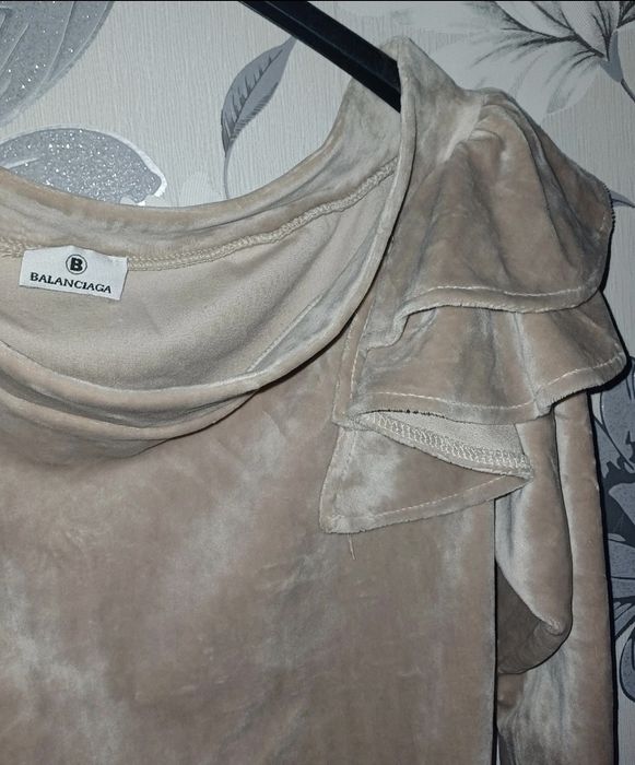 Bluza welurowa beżowa Balanciaga