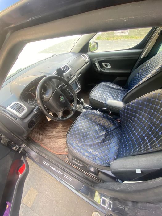 Продам авто Skoda Roomster