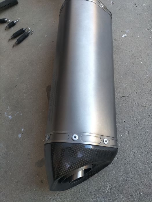 Escape akrapovic MT 125 Yamaha
