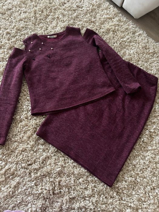 Продам костюм,блуза