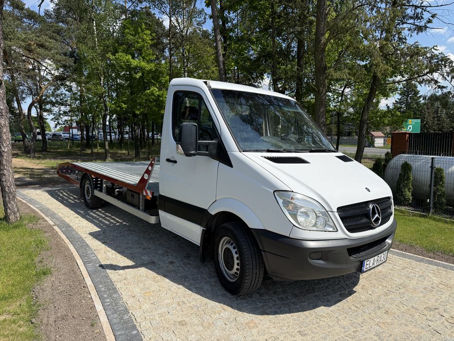 Mercedes Benz SPRINTER Laweta
