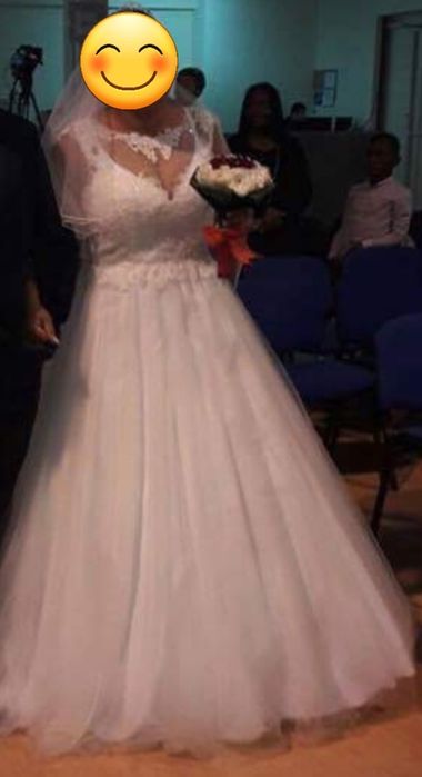 Vestido de noiva tamanho 48