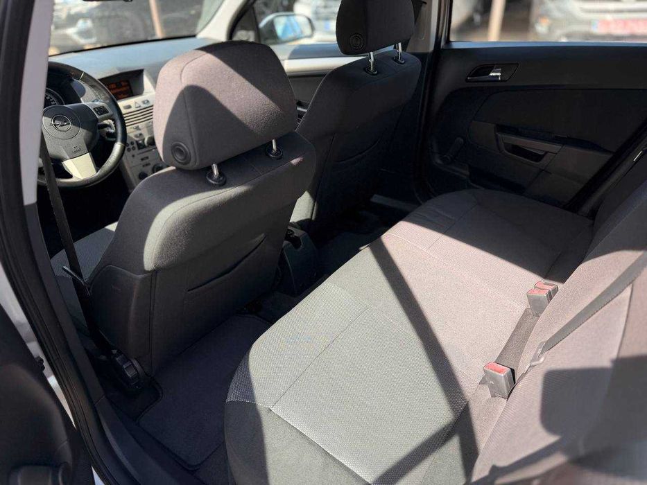 Opel Astra 2008p