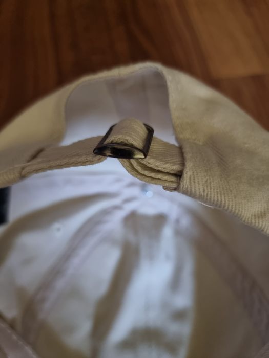 Кепка/бейсболка Prada