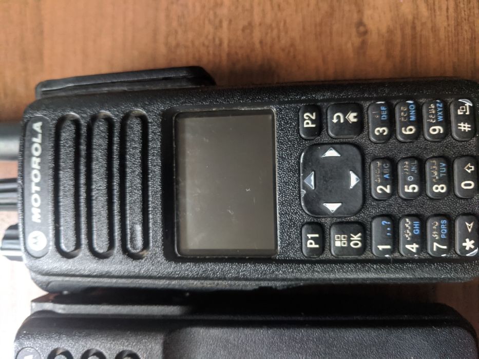 Рацію радиостанцию связь Motorola hytera продам
