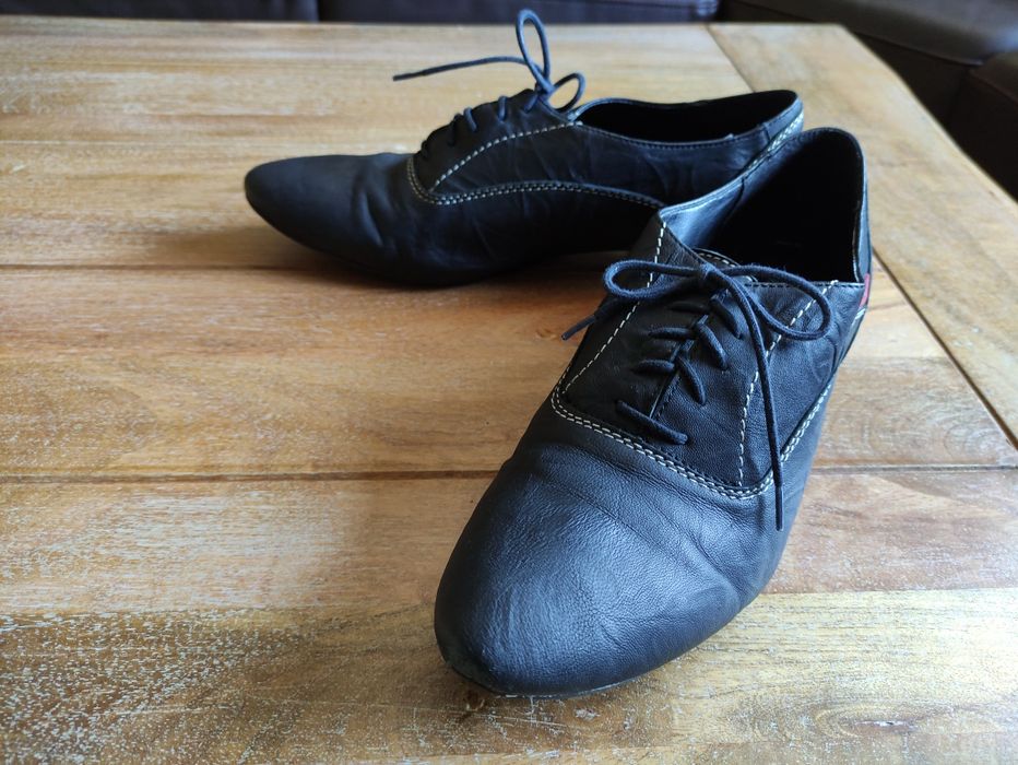 Buty jazzówki Quazi, r. 40, stan bdb, czarne