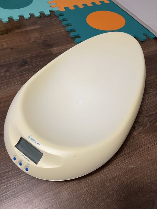 Дитячі ваги Momert (Угорщина) – робочі, гарний стан весы детские