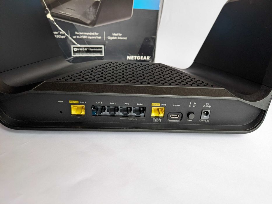 Netgear Nighthawk RAXE300 WiFi Router