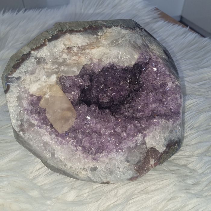 Geoda Ametyst 7.2 Kg Minerał