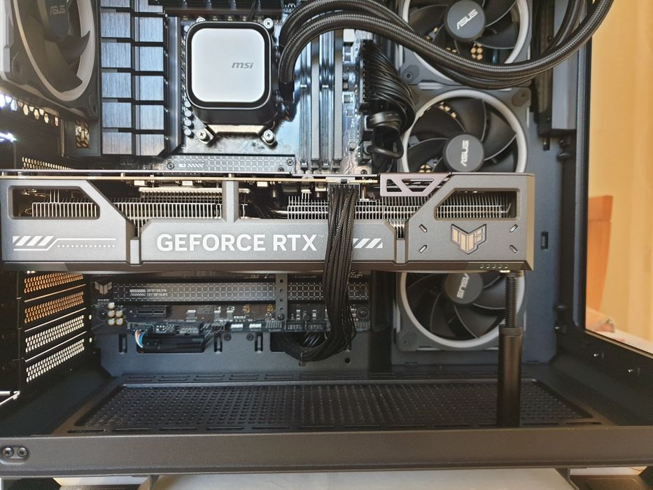 Suporte telescópio para placa gráfica.