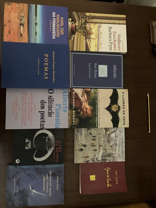 Literatura - preço unitário (portes incluídos)