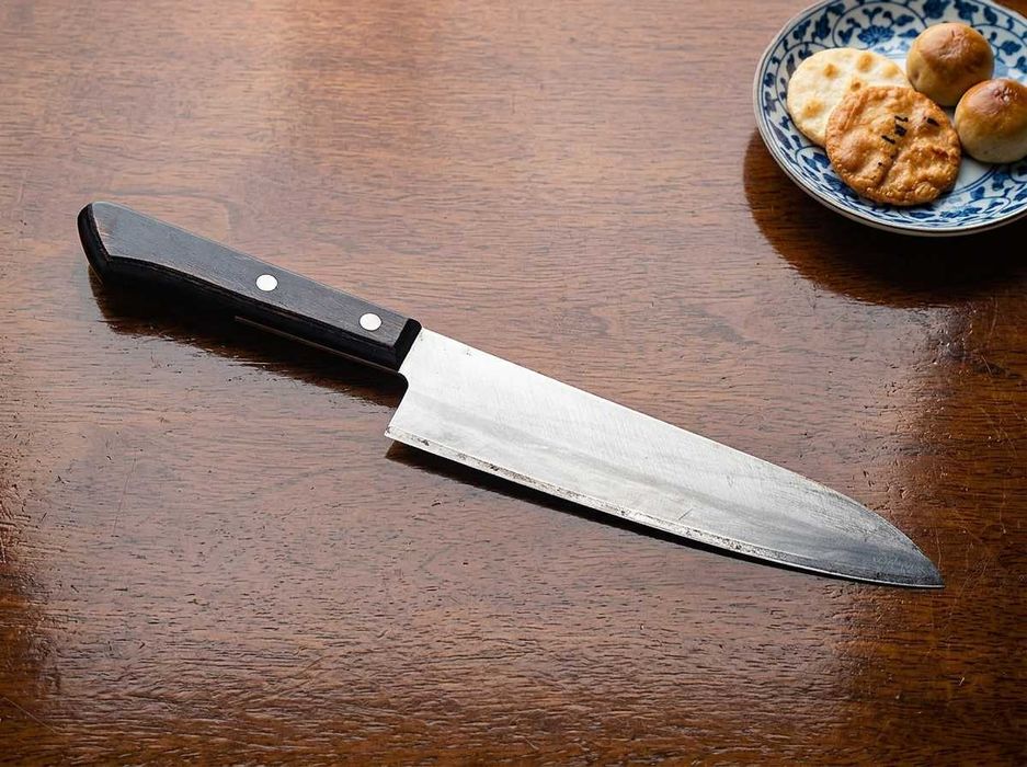 Japoński Nóż Szefa Kuchni Gyuto Sakaiya Shin 180mm Warikomi Stal Węglowa