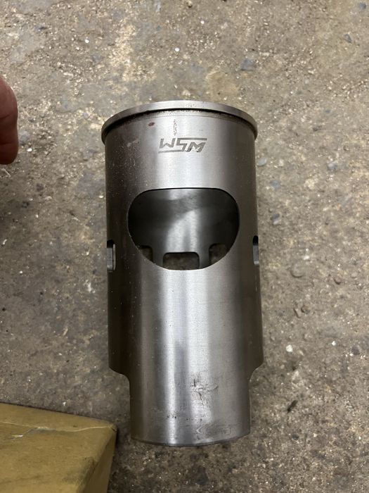 Tuleja cylindra do Yamaha gp 1200 skuter wodny