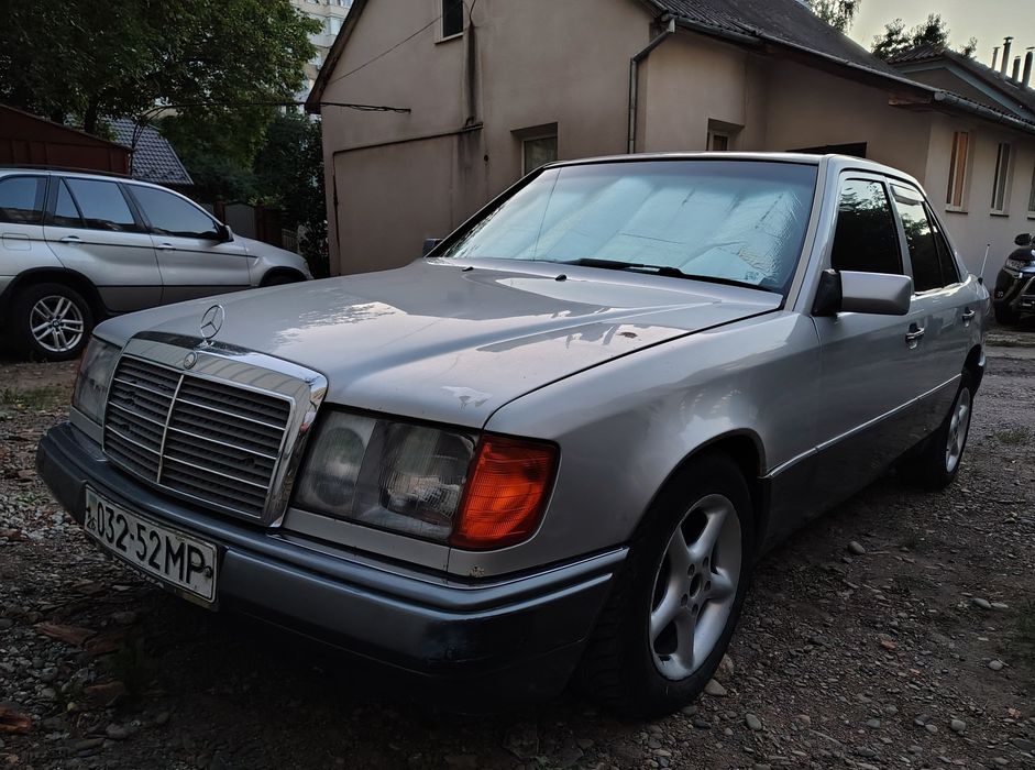 Mercedes-Benz E-Class 1992 VIN WDB1241251B700355 фото оголошення 4 з 24