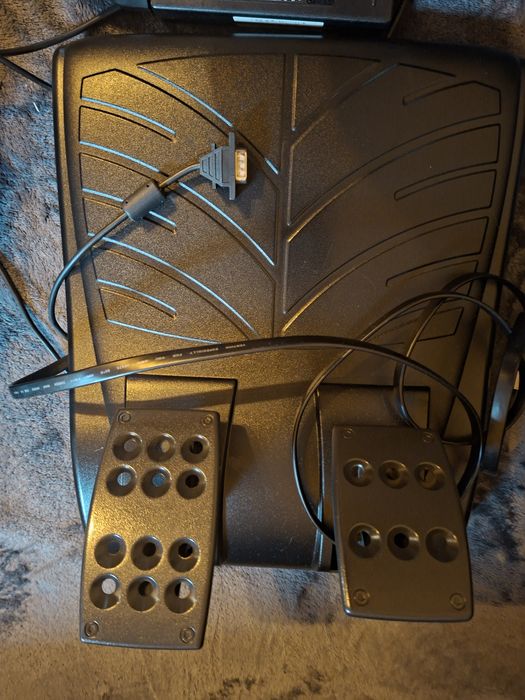 Logitech Driving Force GT