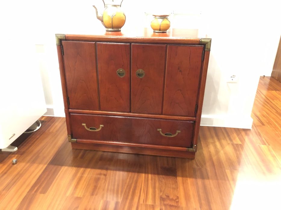 Movel da DREXEL HERITAGE original e restaurado