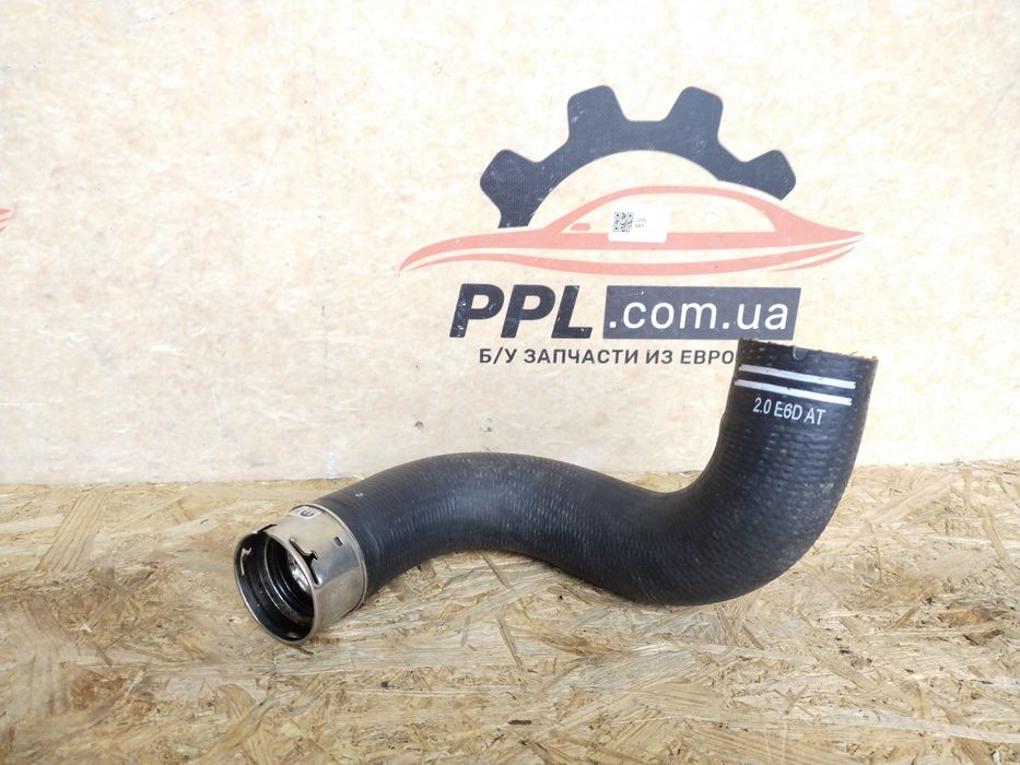 Jeep Compass II 2016- 2.0D патрубок интеркулера 52083045