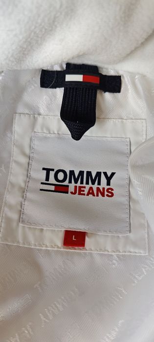 Kurtka damska biała Tommy rozmiar L.