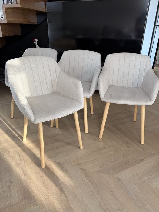 Krzesła ADSLEV tapicerowane beżowe do jadalni