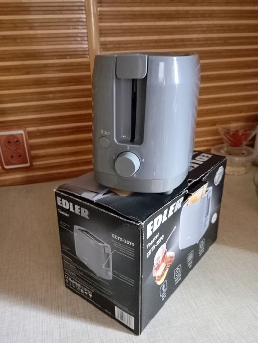 Тостер був у використанні