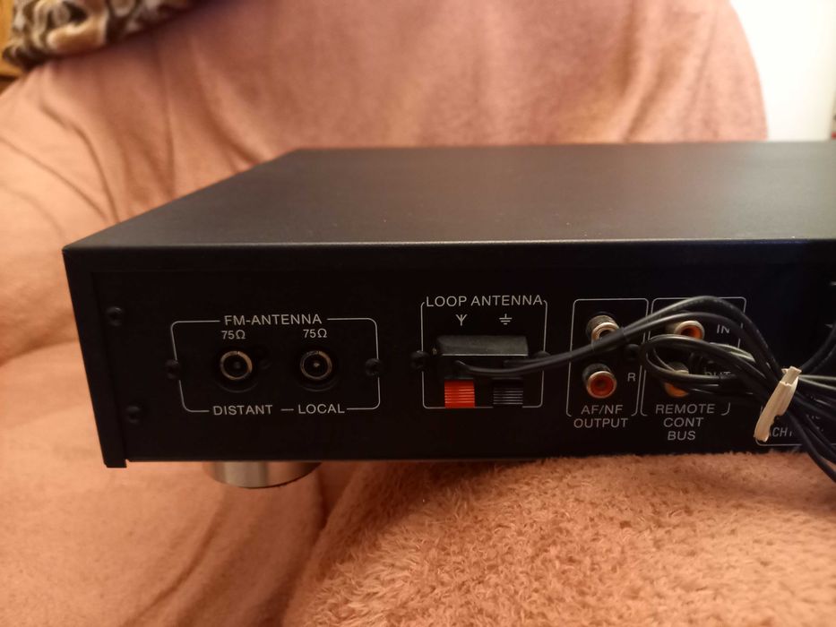 Tuner PHILIPS FT 880 - znakomity