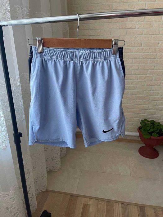Шорти nike на дівчинку 137-147