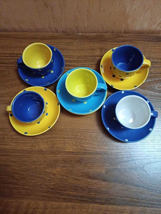 Сервиз кофейный в горошек