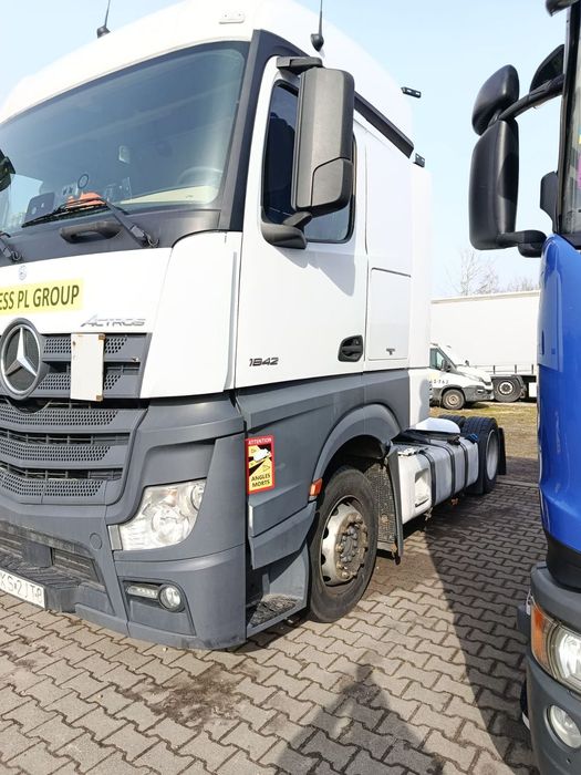 Mercedes-Benz ACTROS Low Liner  Mercedes-Benz ACTROS Low Liner-Silnik do remontu