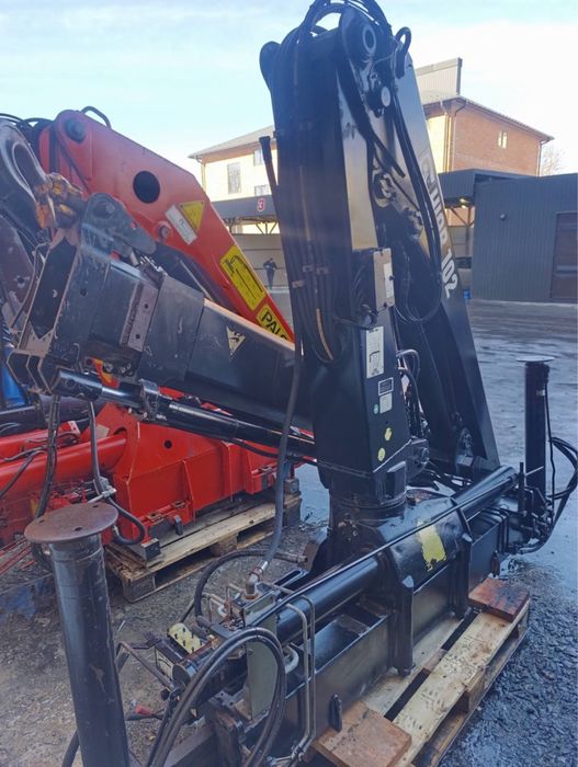 Продам кран-маніпулятор HIAB-102