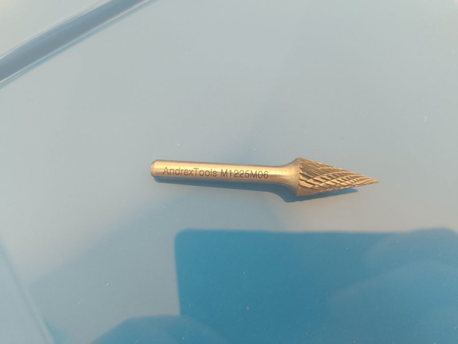 Frez stożkowy pilnik obrotowy (frez trzpieniowy) marki AndrexTools, model M1225M06.