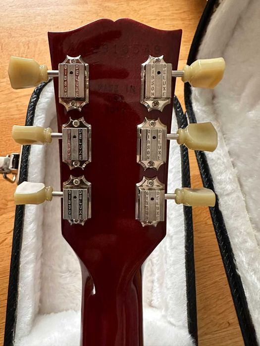 Gibson SG  Standard