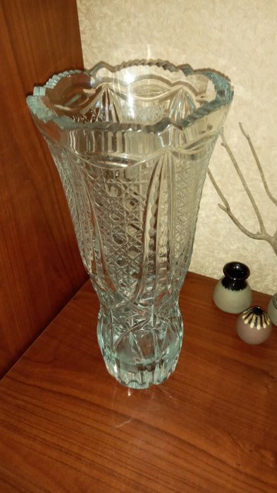 Ваза хрустальная