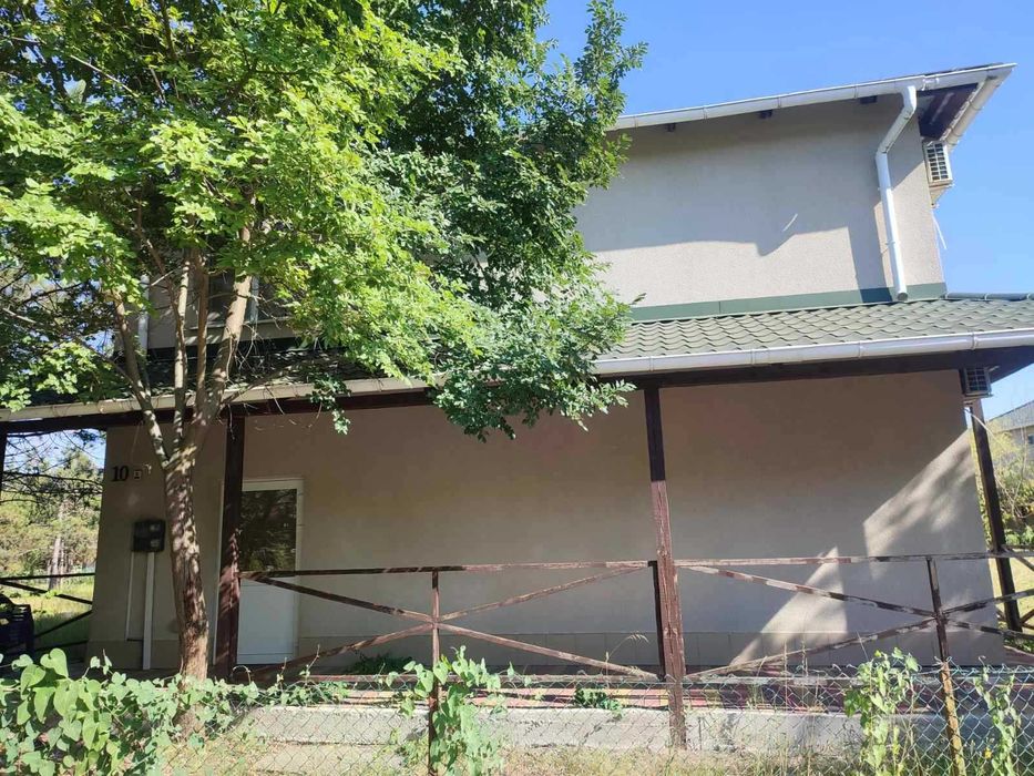 Свій котедж у Коблеві біля моря здам в оренду.