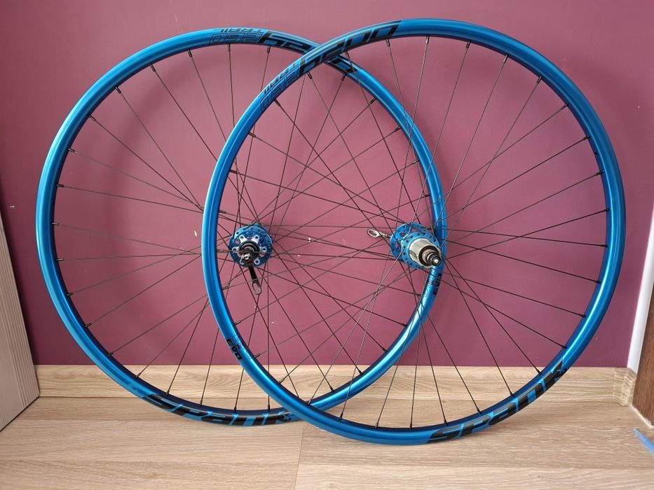 Nowe koła 28 29 novatec spank gravel mtb różne osie maszynowe łożyska