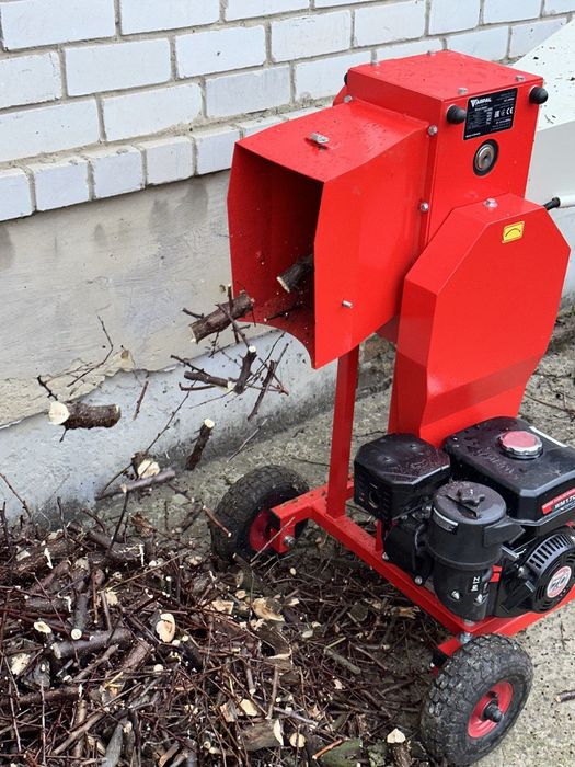 Измельчение веток и удаление проблемных пней. - Інші послуги Дніпро на Olx