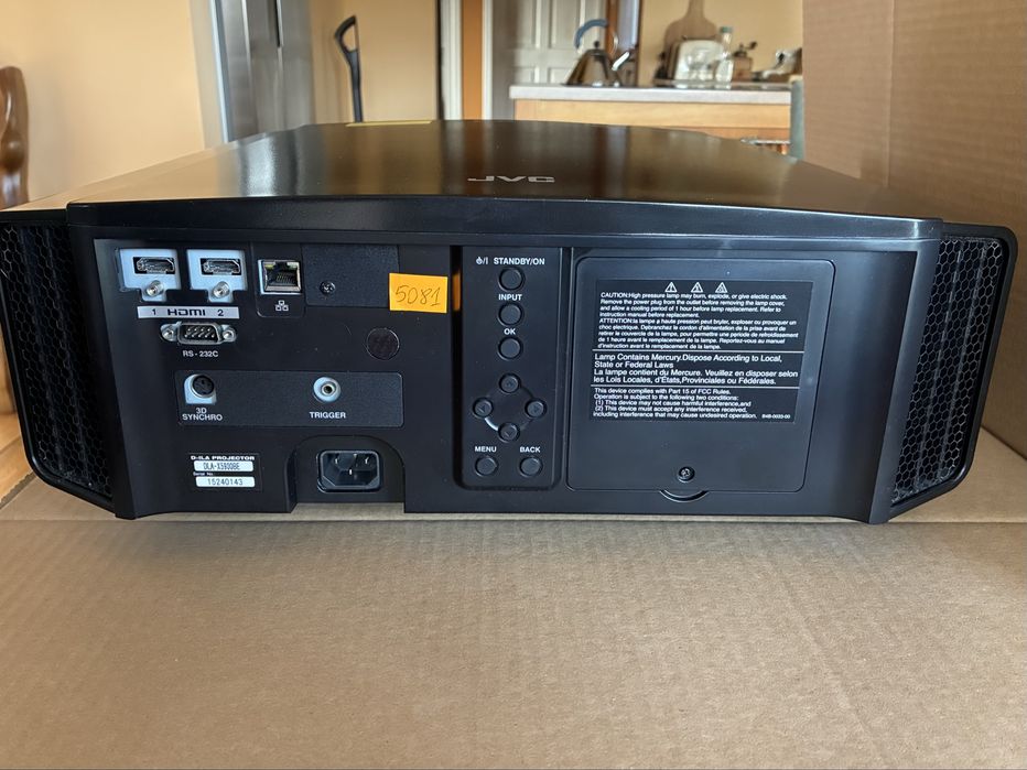 Projektor JVC DLA-X5900BE