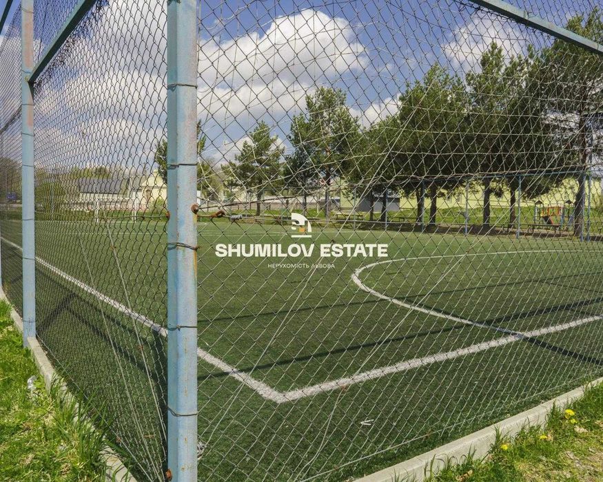 Будинок біля кар’єру та лісу: КМ «Yasnyska 10». 165 м², 6 соток. Без комісії