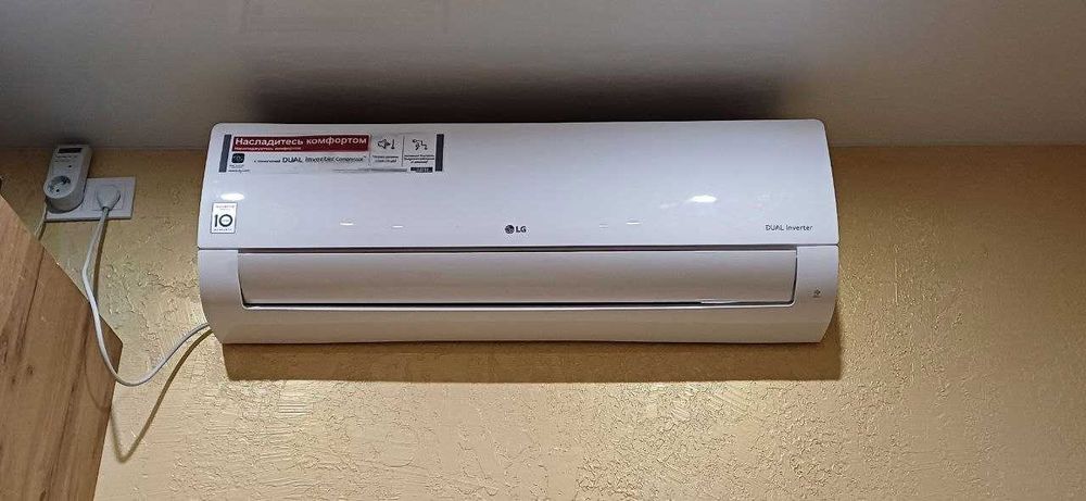 Інверторний кондиціонер LG P18EP1 Mega Plus