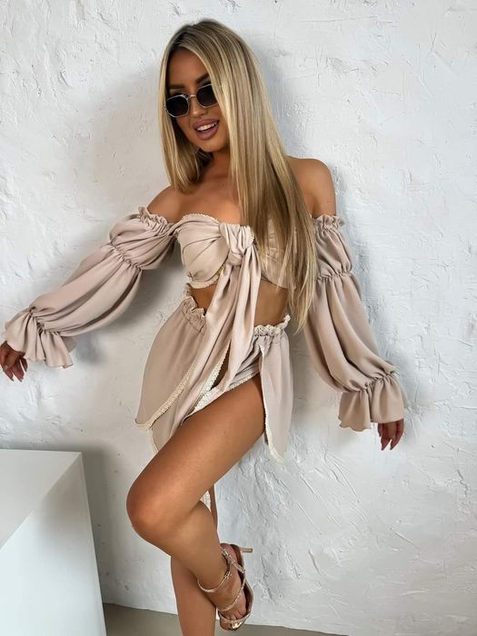 Komplet La Monne Mia beżowy top spodenki