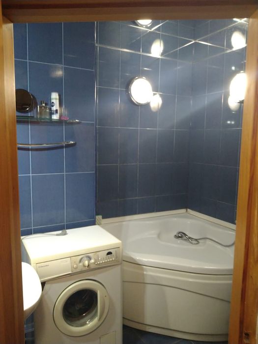 Продам 3х комн квартиру м. Спортивная, Гагарина