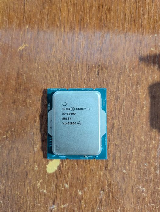 Intel Core i5 12400