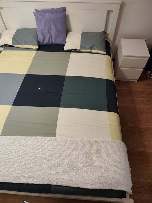 Cama de casal moderna + colchão