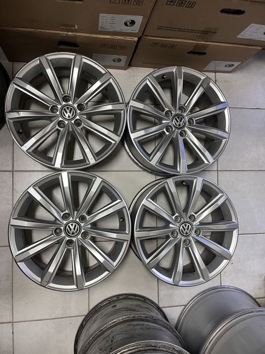 Jantes 17” 5x112 Originais VW Golf Passat Caddy