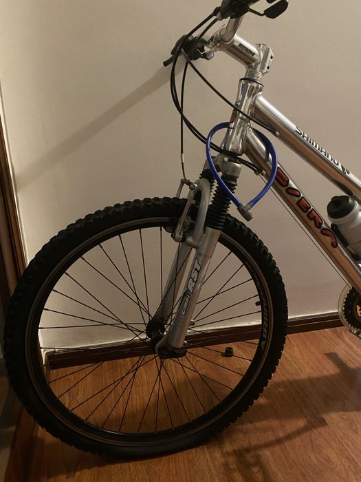 Bicicleta Shimano em aluminio