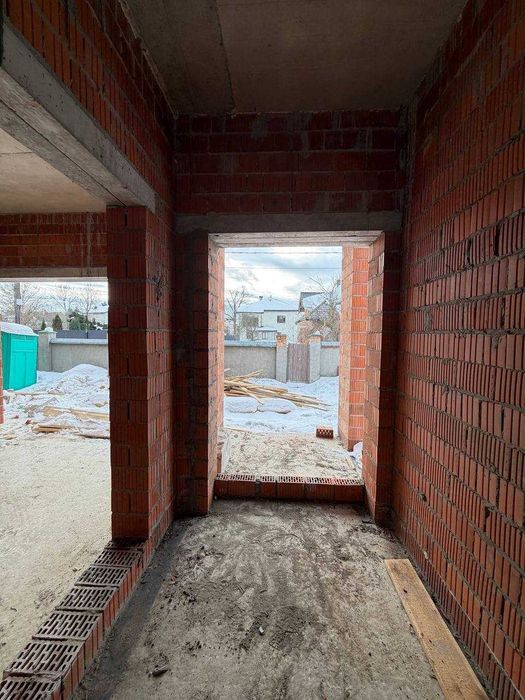 Продаж котеджу в Брюховичах. Без комісії